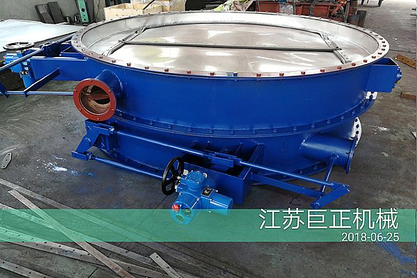 圓形擋板門（直徑280cm）制作完工了，待包裝入庫(kù)